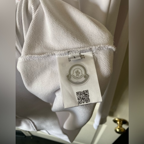 White Moncler Sweatshirt w/ logo & Emblem (Size L, fits M or Slim L better) - Picture 3 of 3